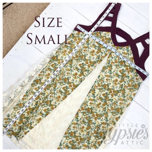 Ryu 70s Cage Flowers and Lace Midi Dress - Picture 11 of 12